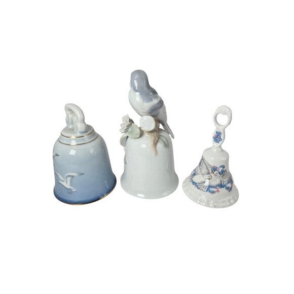 Vintage Ceramic Bell Collection Porcelain Bone China and 3 Collectible Sources - Picture 9 of 10